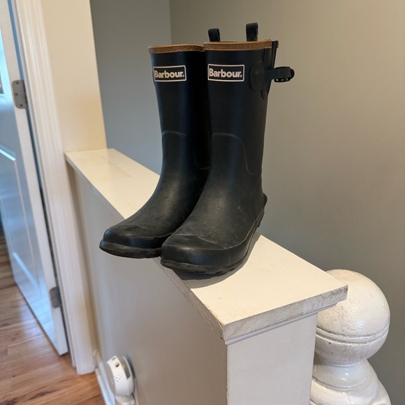 Barbour Kids Simonside Wellington Rain Boots, Olive, 3Y - Picture 4 of 8